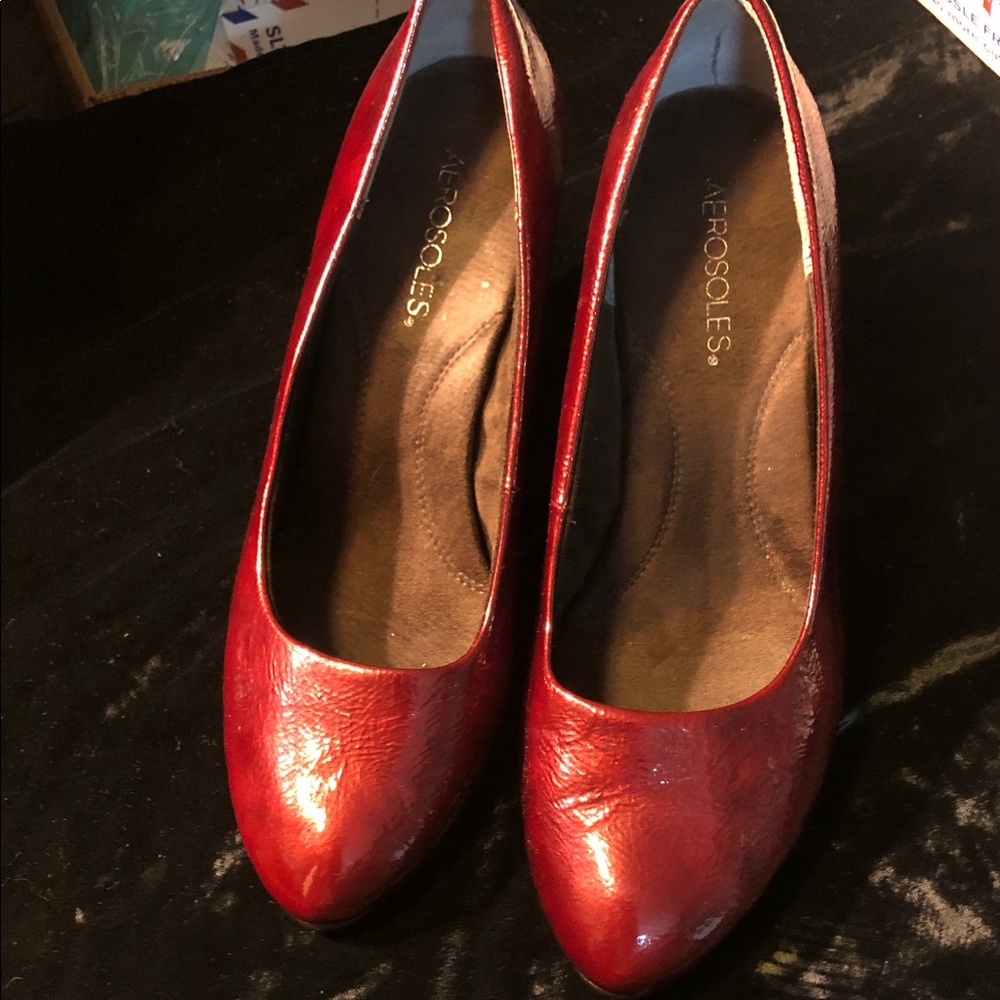 Aerosols mid heel pump Tapestry model 10w